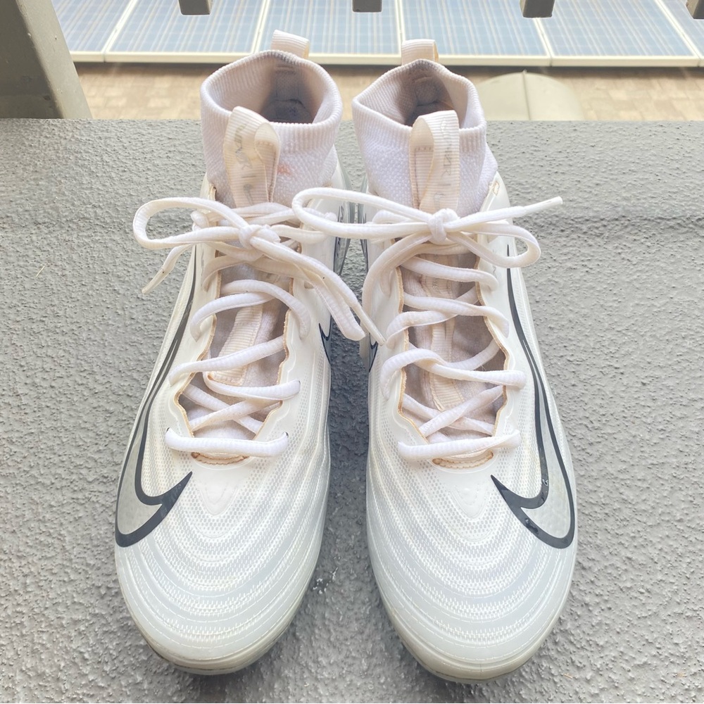 Nike Air Zoom High-Top Cleats with Silver Swoosh Size 6.5